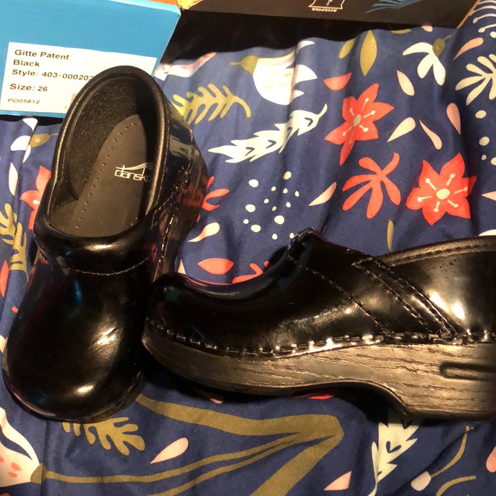 Kids Dansko “Brand New” Never worn